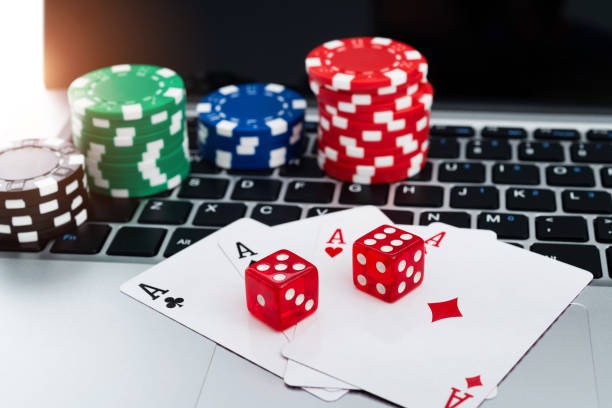 Live Capsa Banting table on powergaming showing player positions and pot